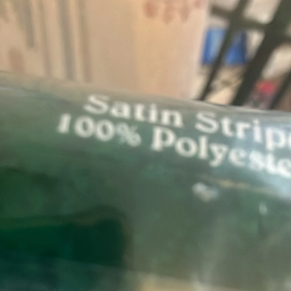 Satin stripe table cloth 60 x 102